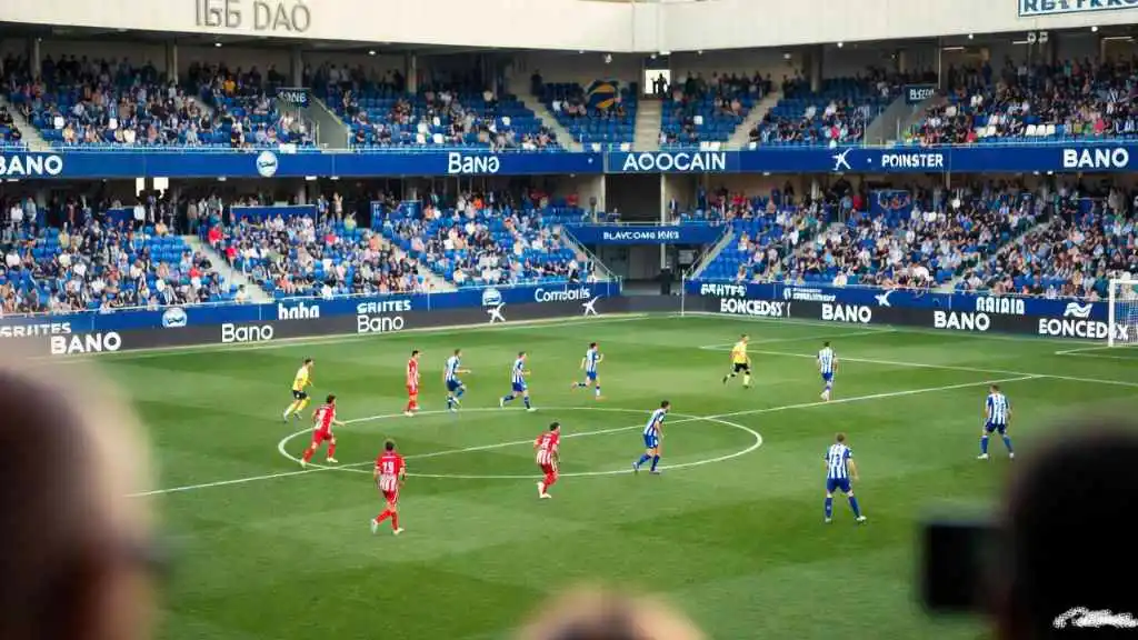 टोटेनहैम बनाम मैन यूनाइटेड लाइव स्कोर - Mbeumo goal Man United lead